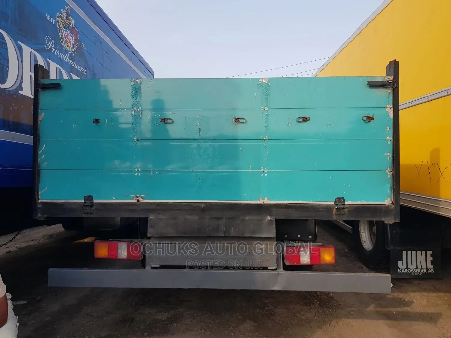 M/Benz Truck 1325 Model 8bolits 6tyers