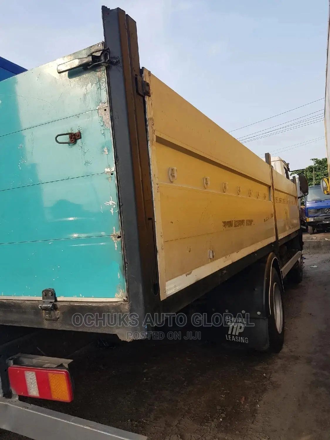 M/Benz Truck 1325 Model 8bolits 6tyers