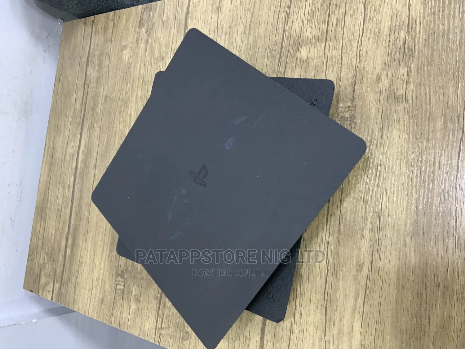 Son Playstation 4 Slim