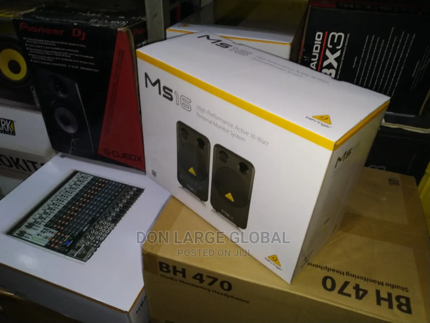 Behringer Ms16 Studio Monitor