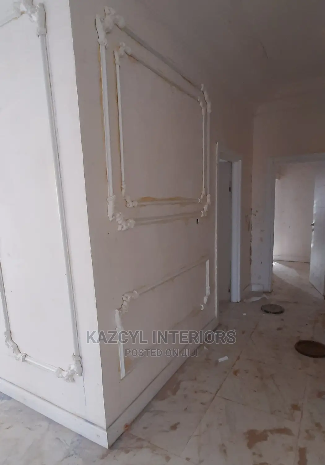 Wainscotting and Fibre Wall Columns