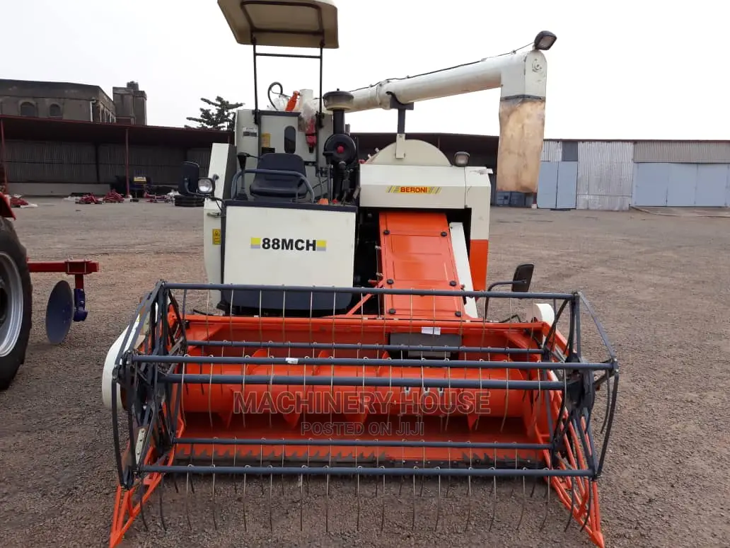 Combine Harvester 8mch