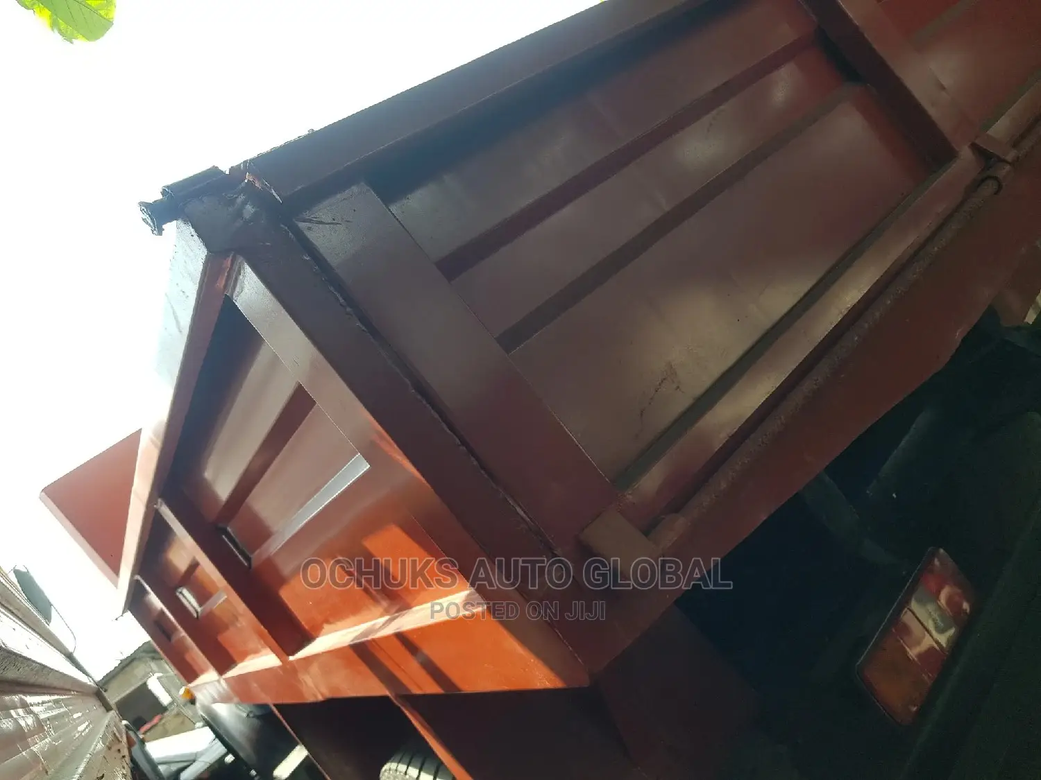 M/Benz Tipper 1513 Model