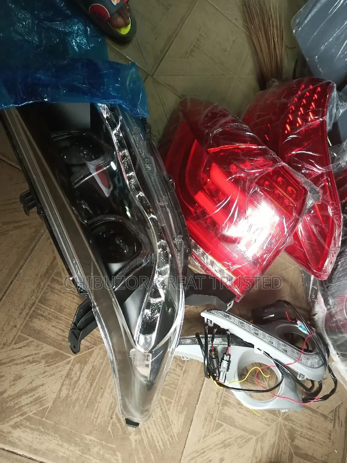 Headlamp and Rear Light for Highlander 2012 New Design