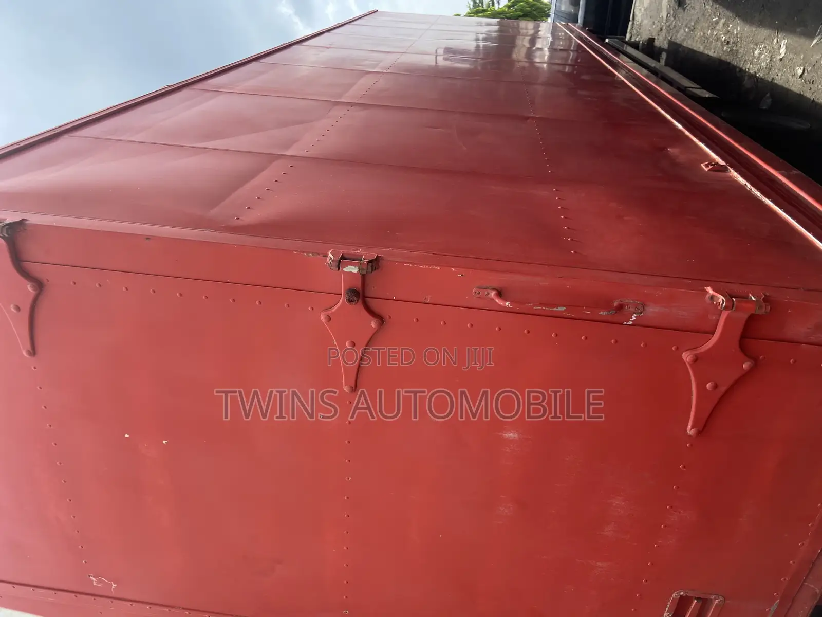 814 Container Body