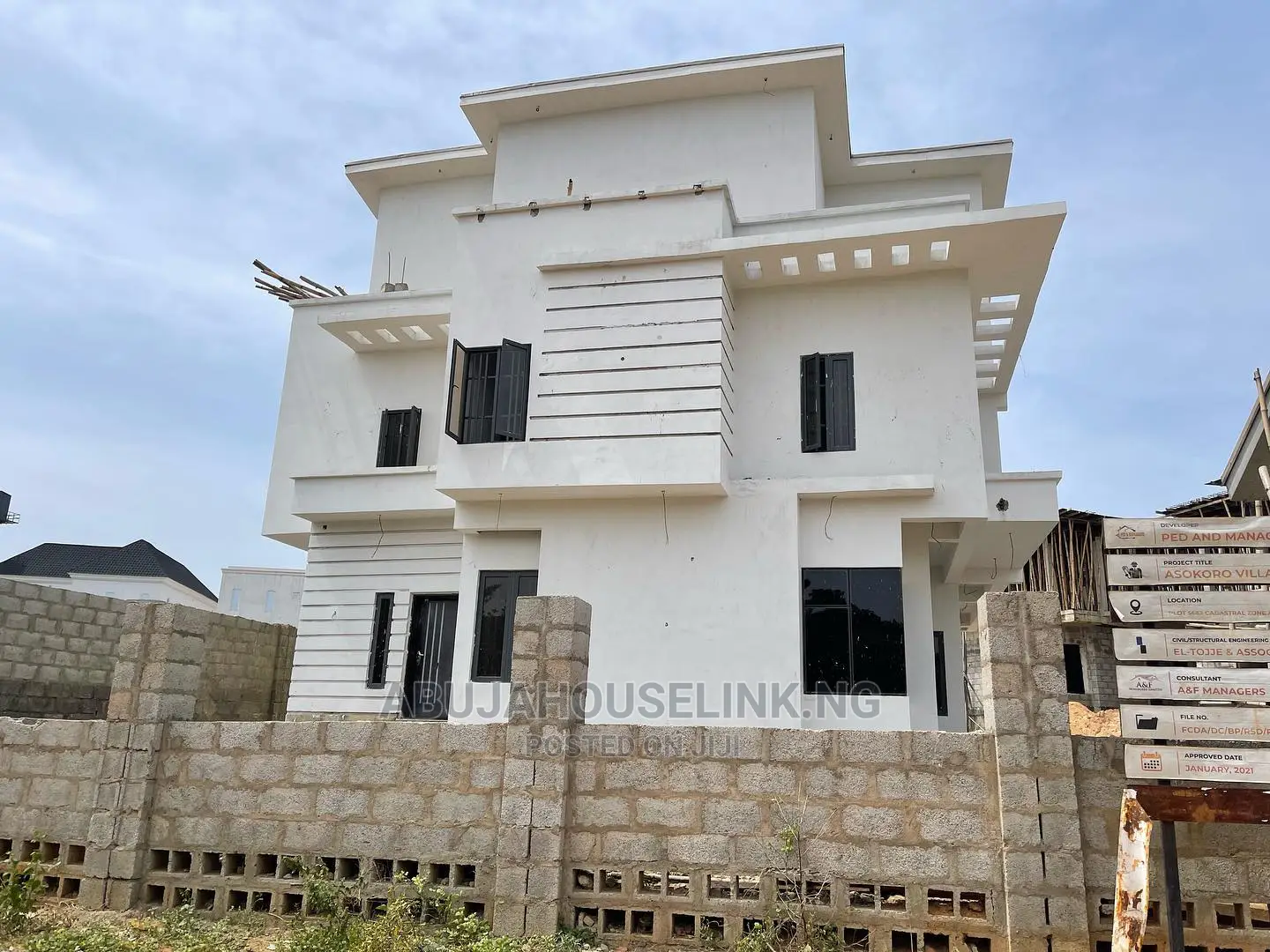 7bdrm Duplex in Asokoro Extension for sale