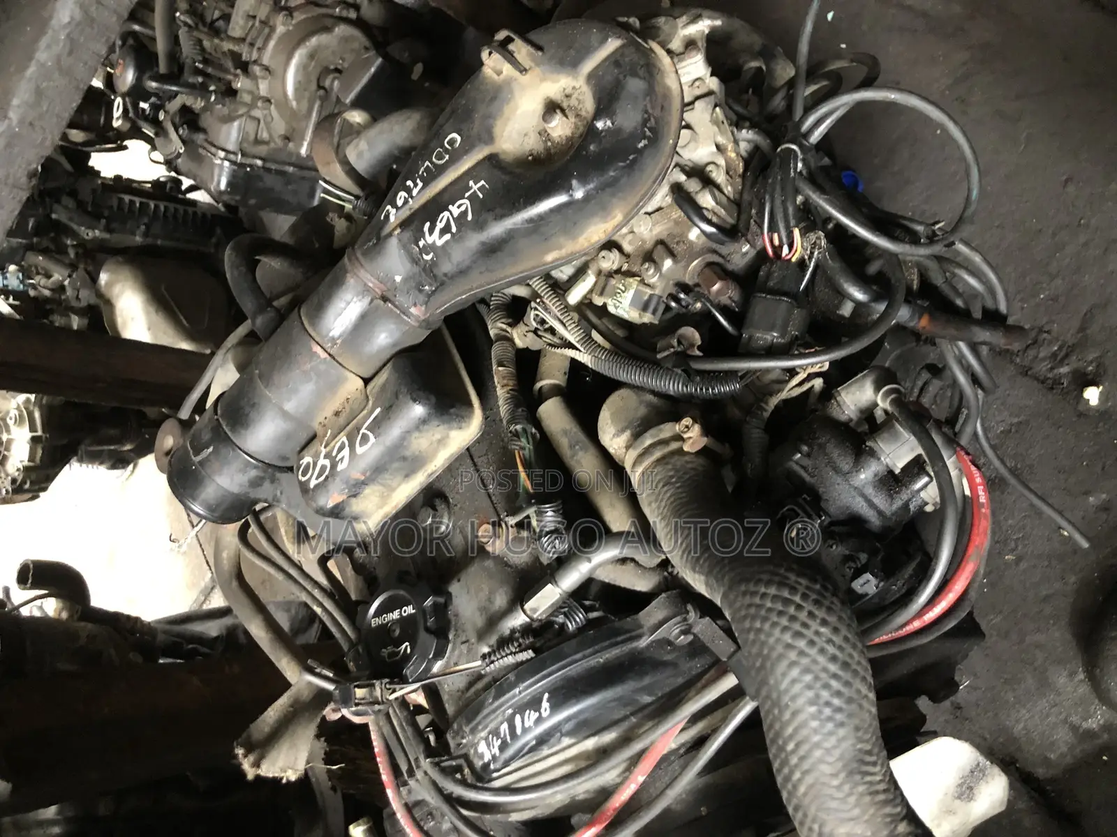 Mitssibushi Bus Engine