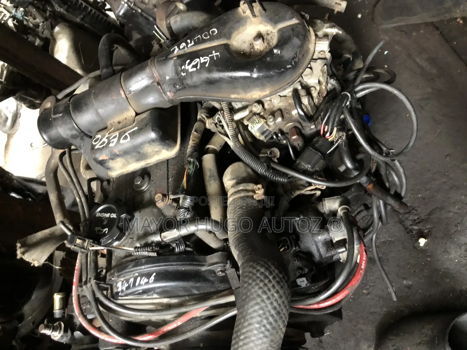 Mitssibushi Bus Engine