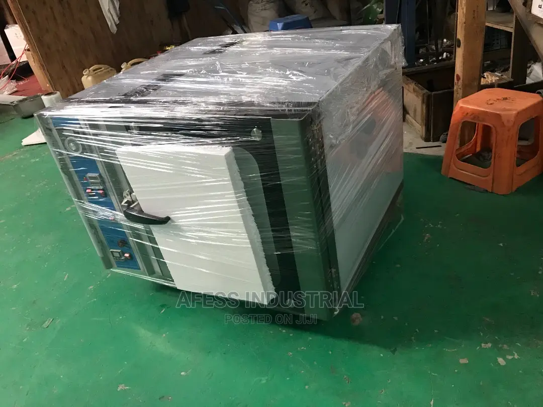 Gas Conventional Oven 4 Trays