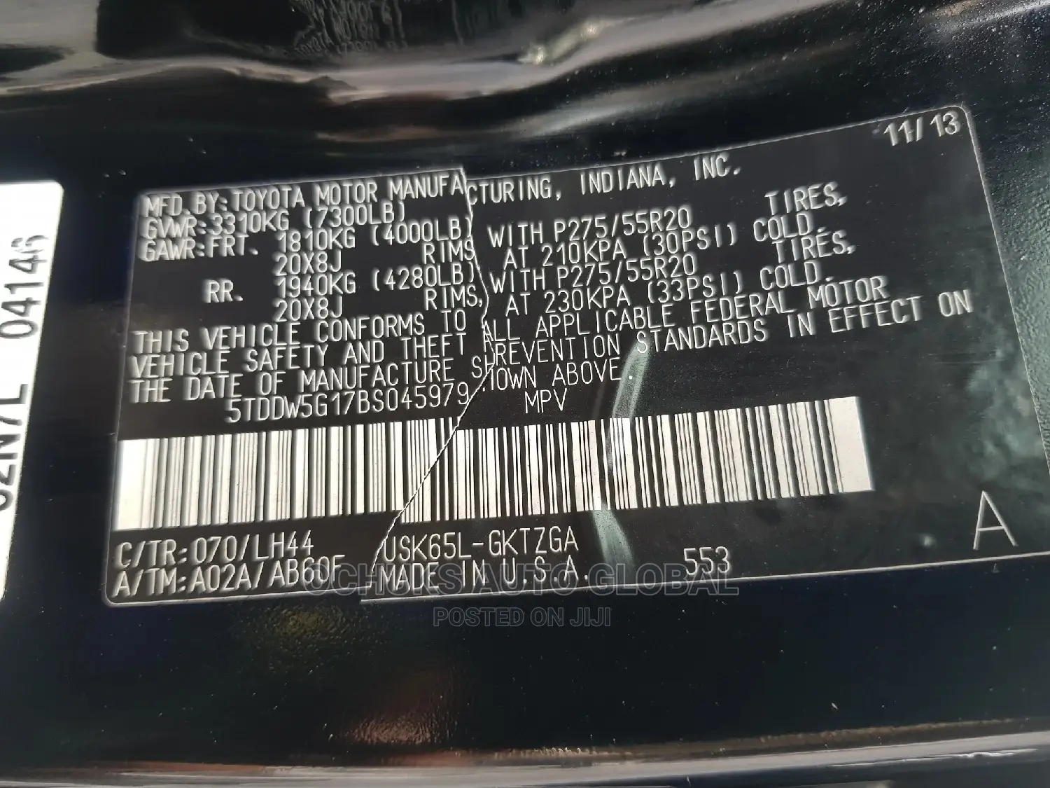 Toyota Sequoia Limited 4dr SUV 4WD (5.7L 8cyl 6A) 2013 Black