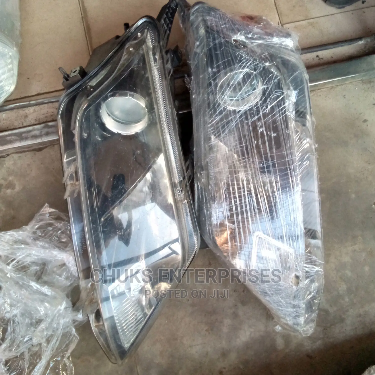 Ford Fusion 2010 Headlight