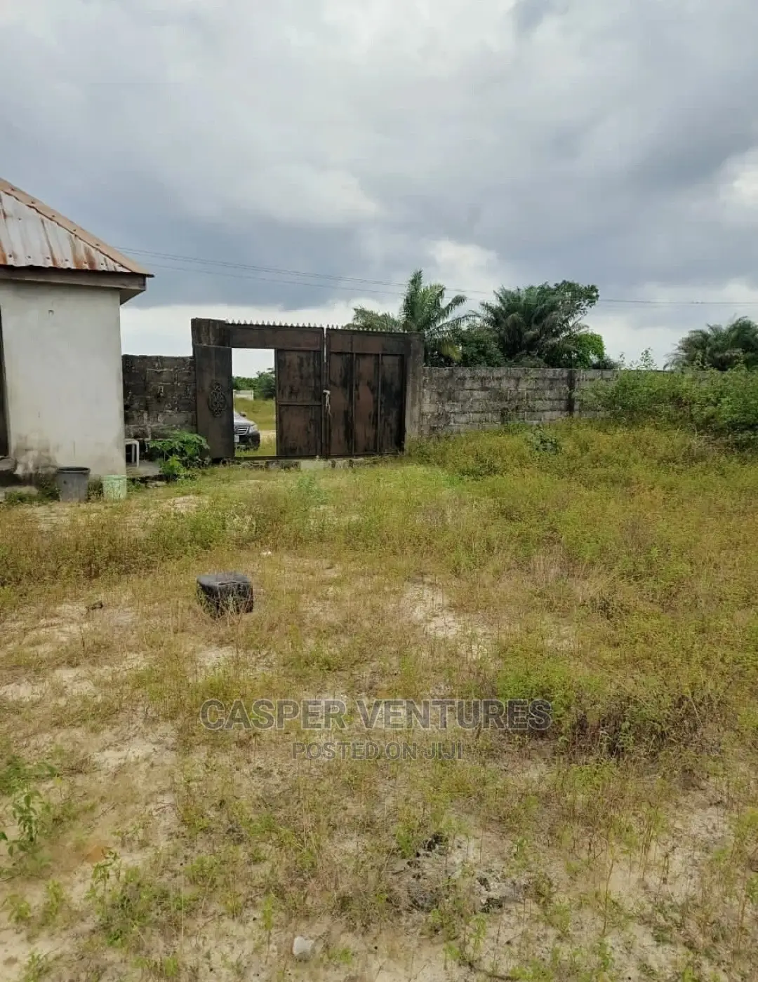 5 Plots of Documented Fenced Land for Sale in Ibeju