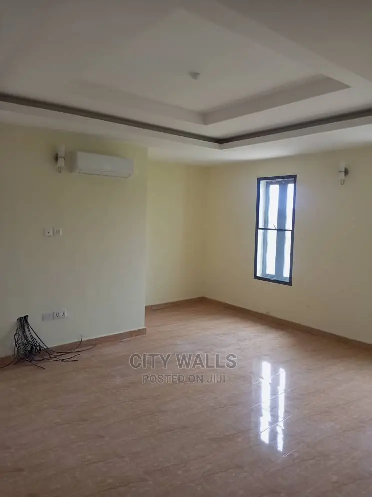 4bdrm Duplex in Cowrie Creek Estate, Ikate for Rent