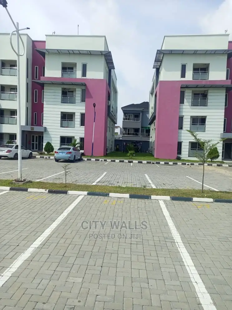 Furnished 2bdrm Block of Flats in Ikate for rent