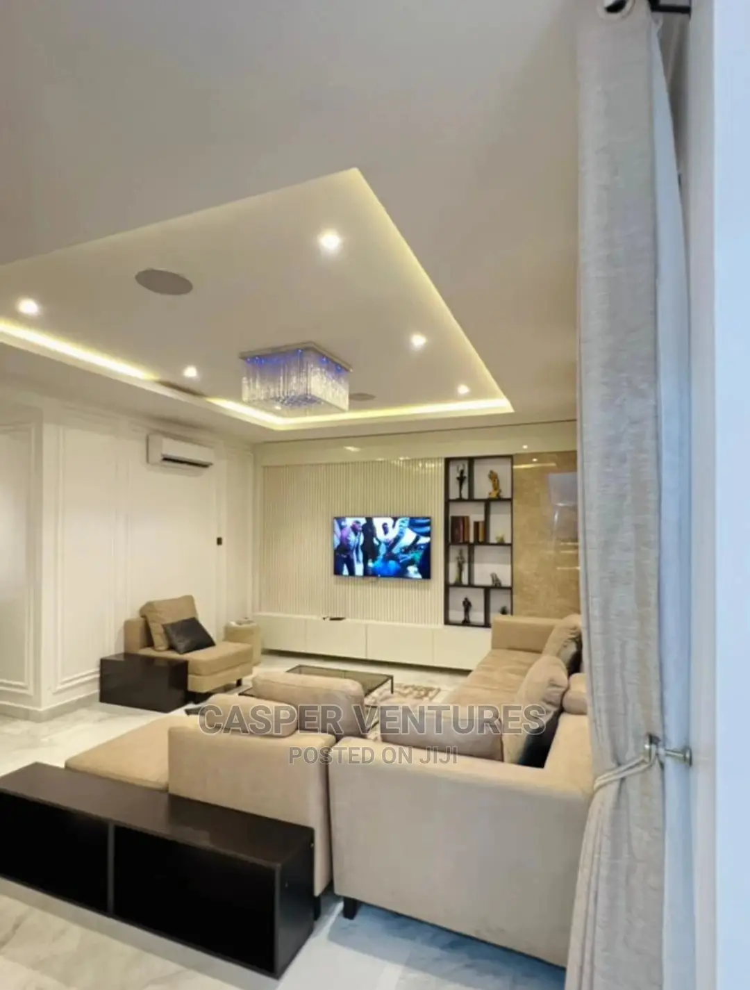 Magical 4-Bedroom Duplex With Pool.