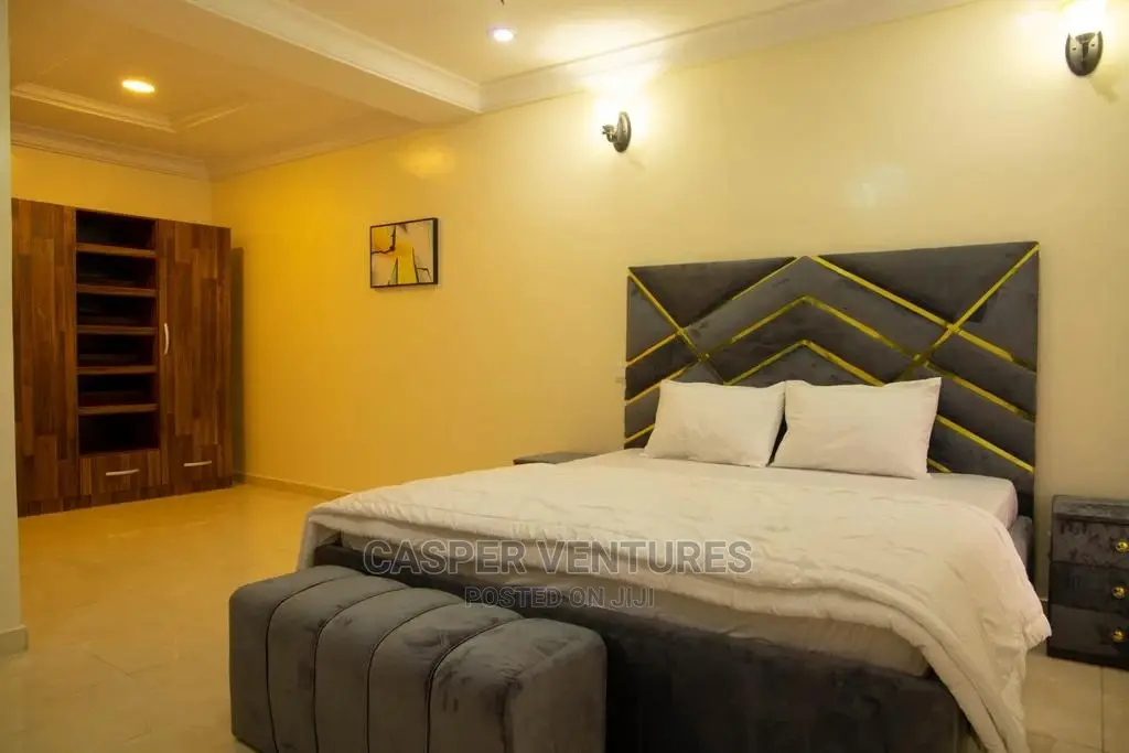 Furnished 4bdrm Apartment in Silver Springs, Agungi for rent