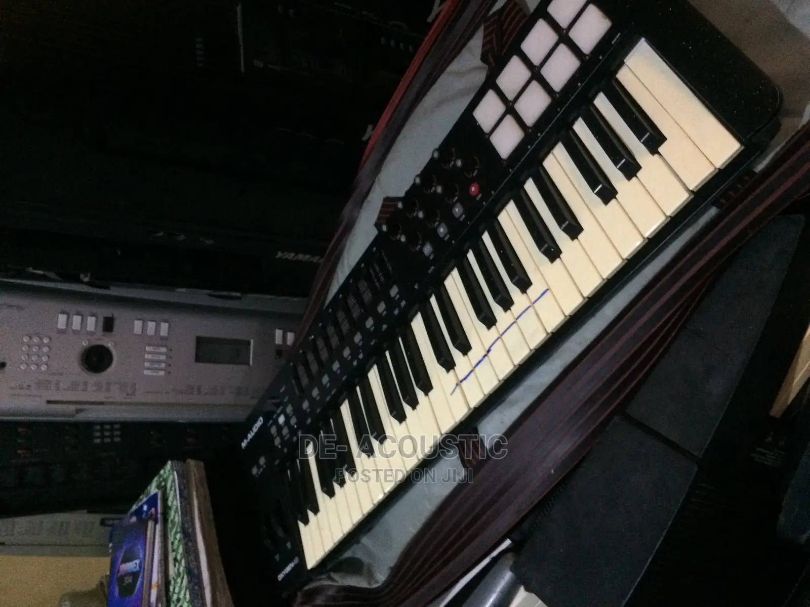 Maudio Midi Keyboard With Drum Pad