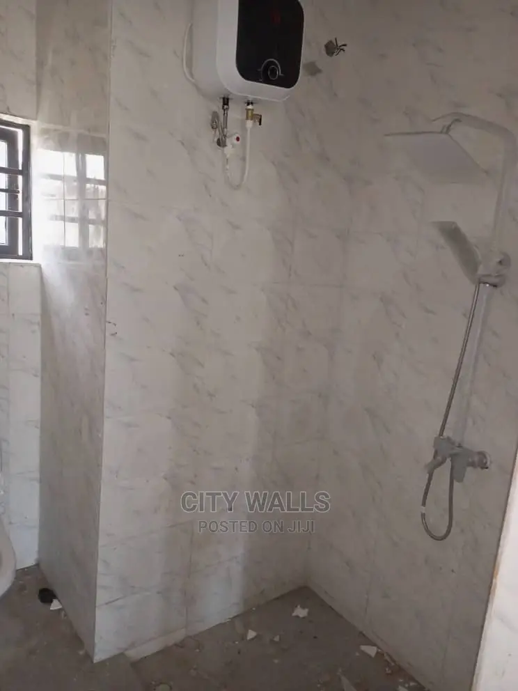 Mini Flat in Chevron for Sale