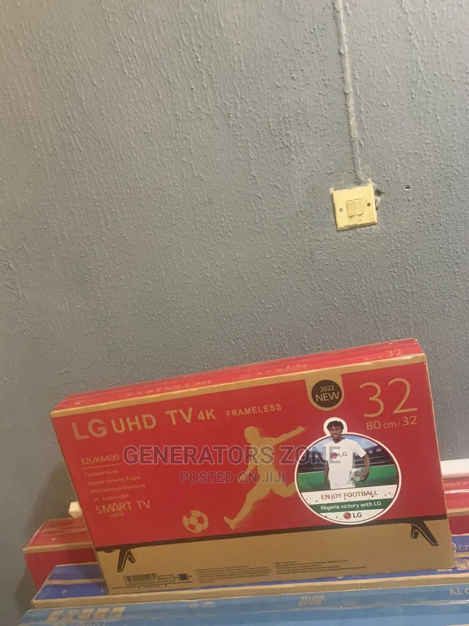 32 Inches Smart LG TV With Youtube, Netflix