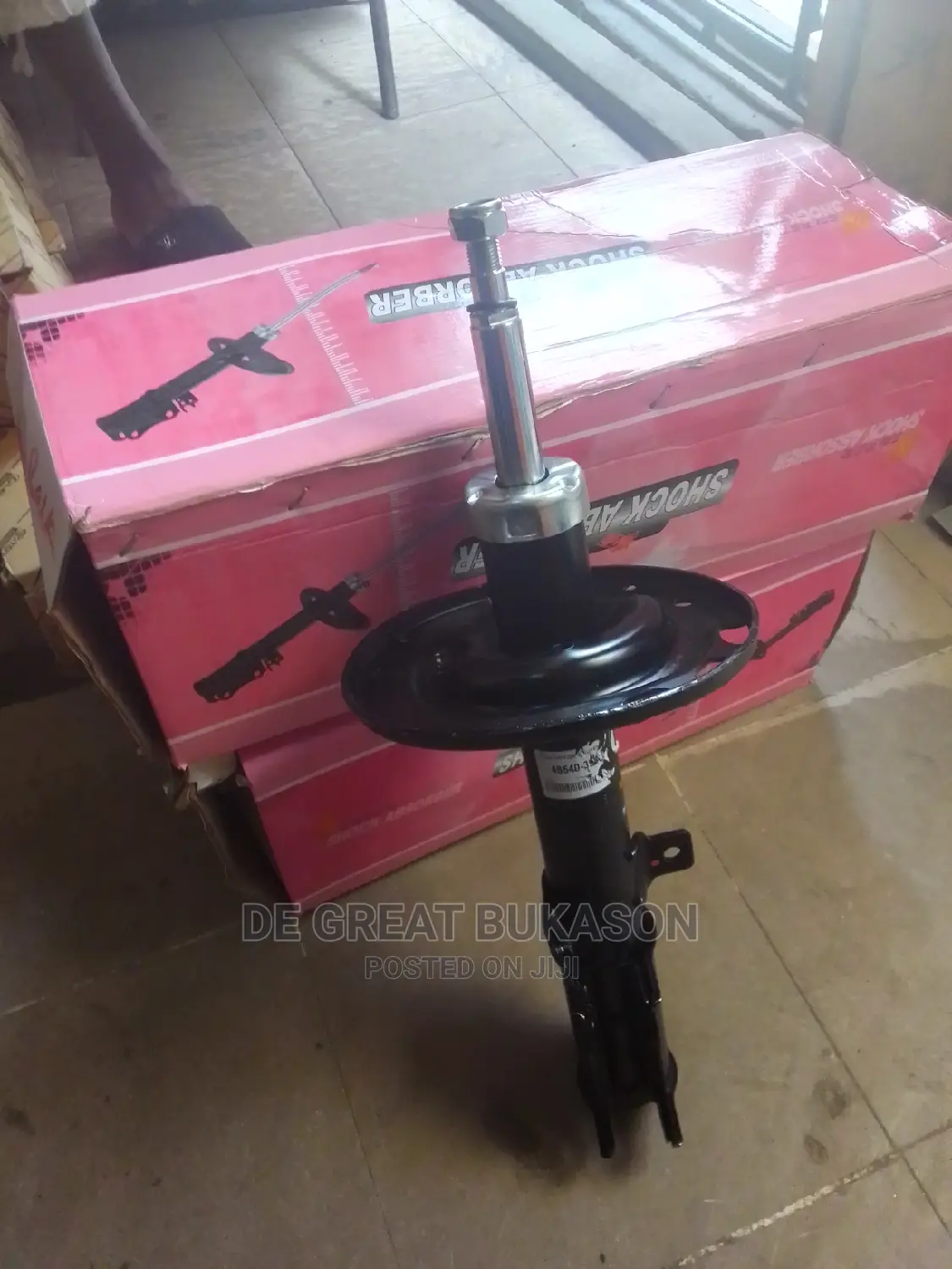Rear Shock Absorber for Camry 2.4 2003-2006