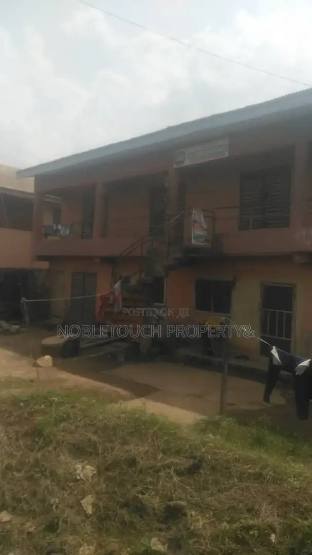 3bdrm Block of Flats in Off Ijegun Jakande for Sale