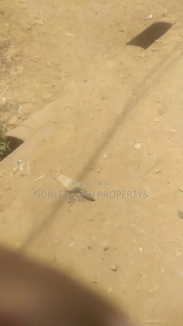 3bdrm Block of Flats in Off Ijegun Jakande for Sale