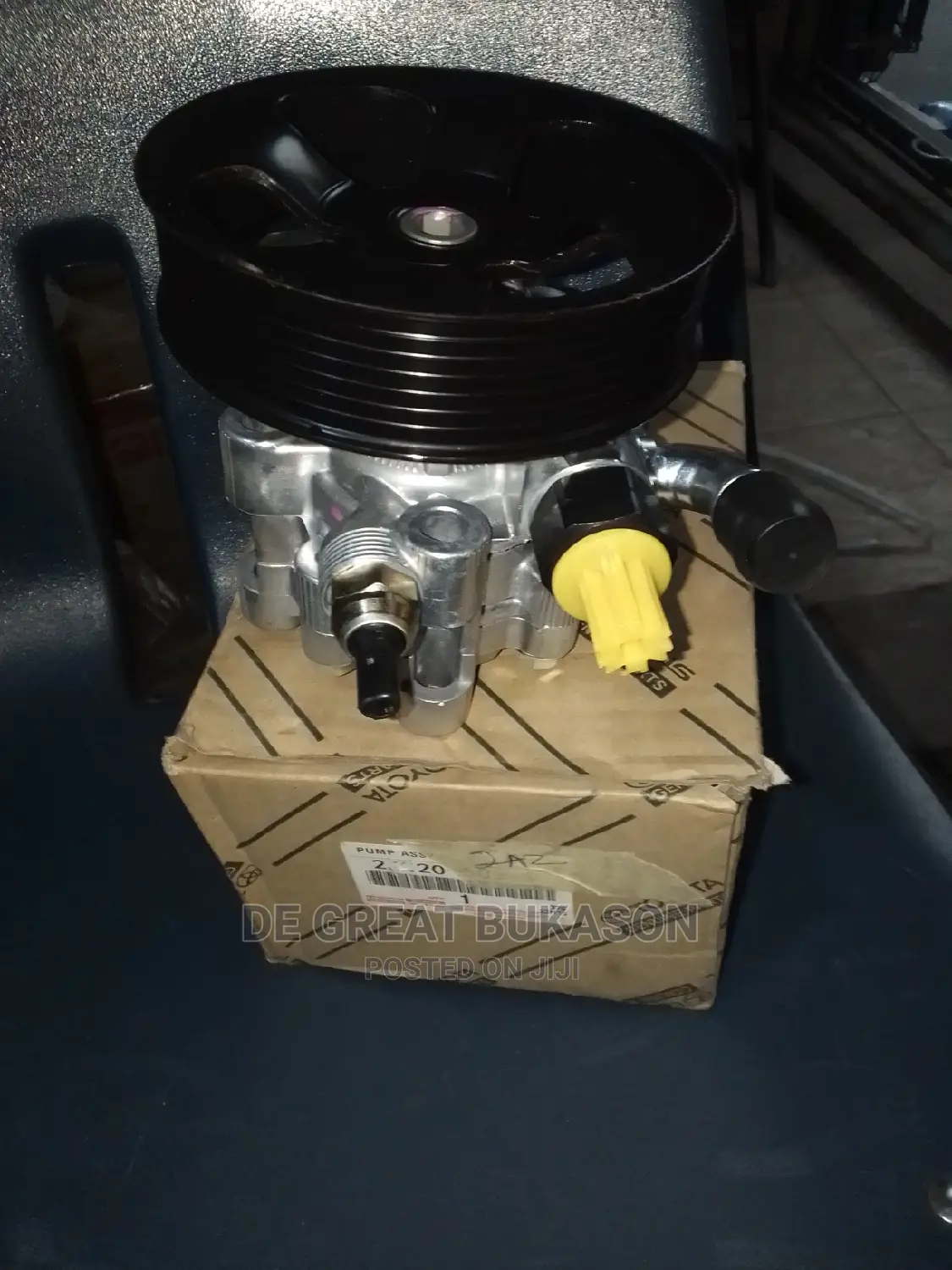 Power Steering Pump for Toyota Camry 2az Engine