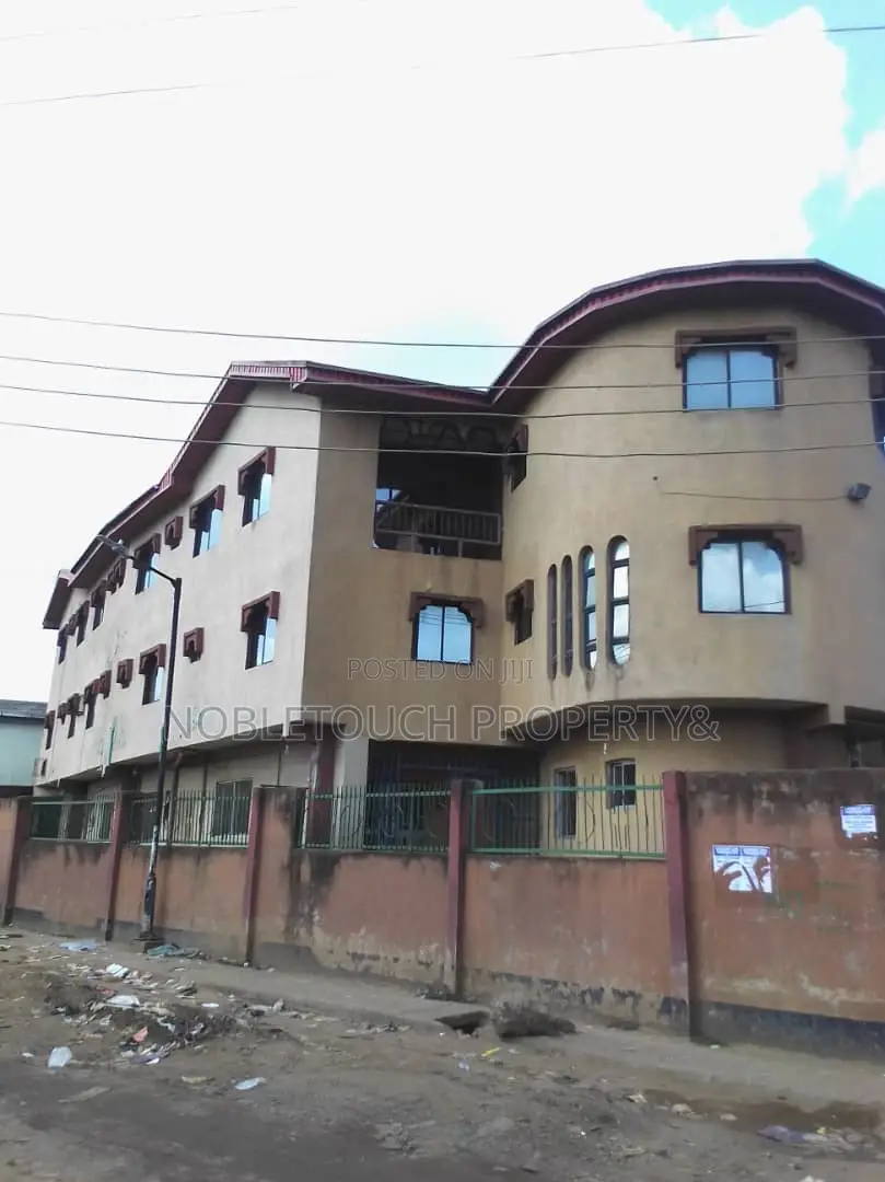 3bdrm Block of Flats in Okunola Egbeda Lagos for Sale