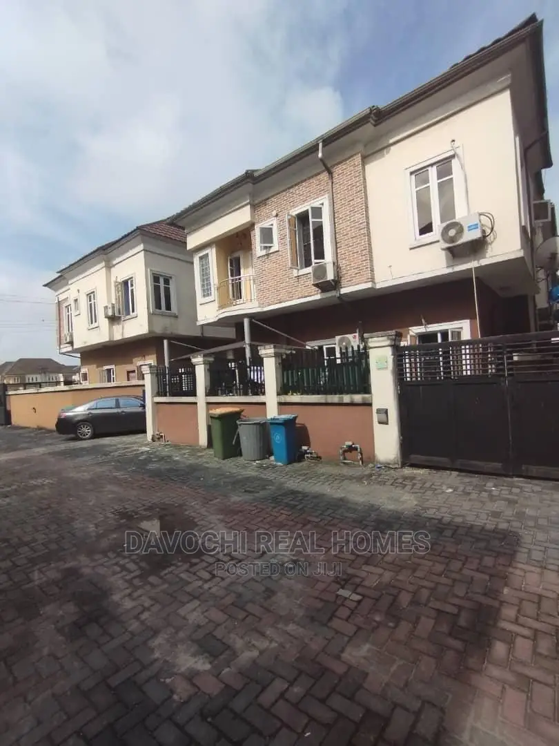 4bdrm Duplex in Ologolo Estate, Lekki for sale