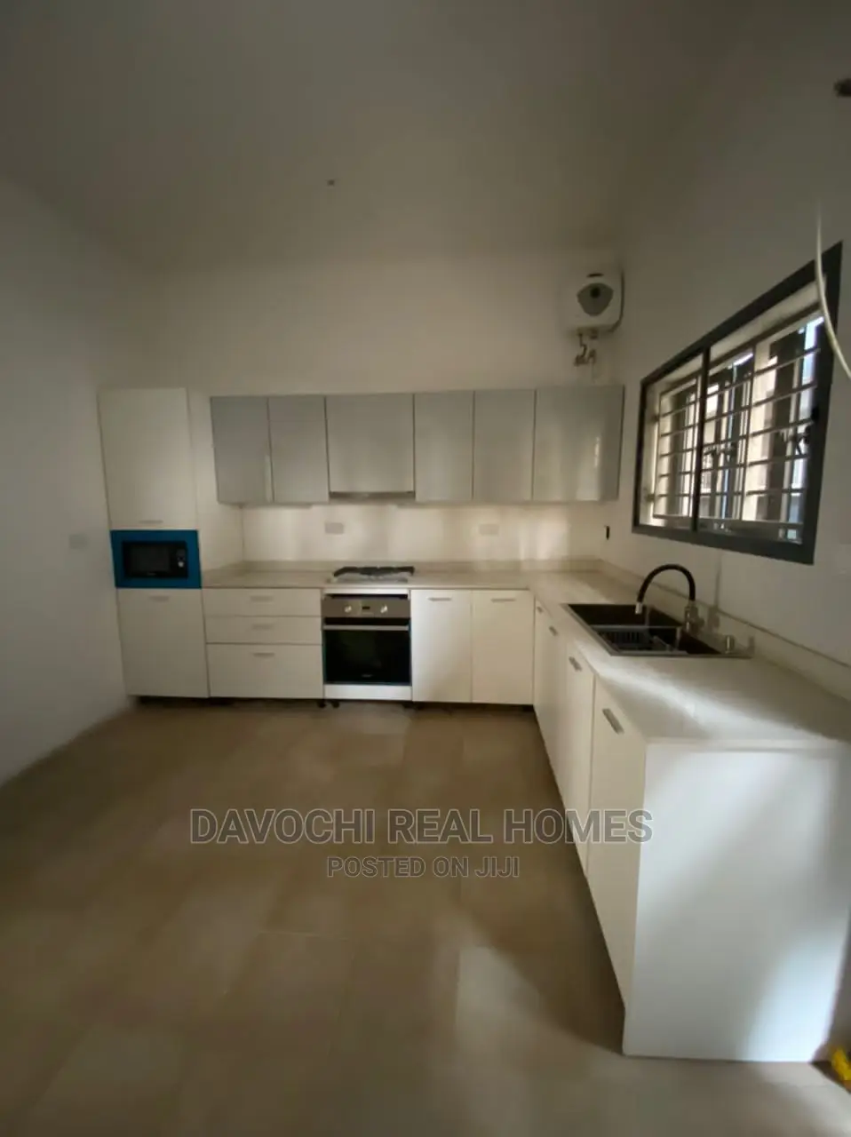 4bdrm Duplex in Ikate, Lekki for Rent