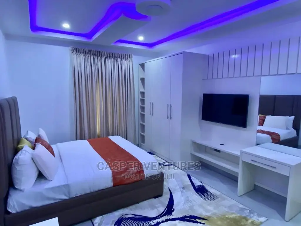 Enthralling Fascinating 4-Bedroom Duplex
