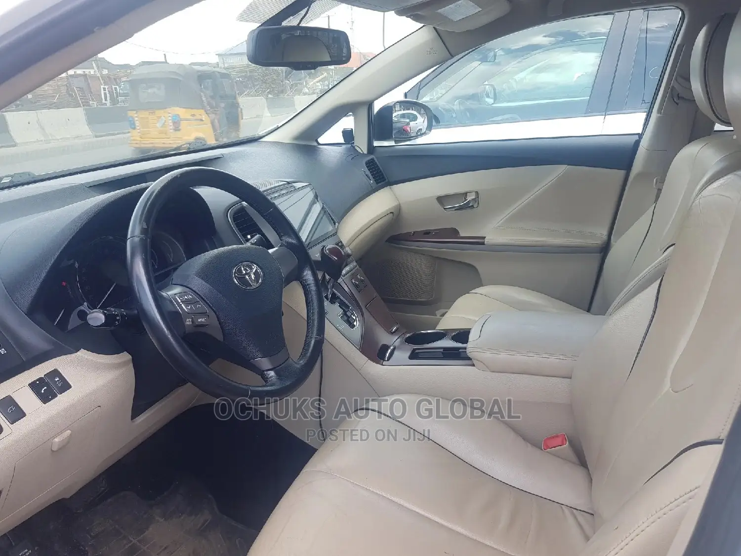 Toyota Venza 2010 White