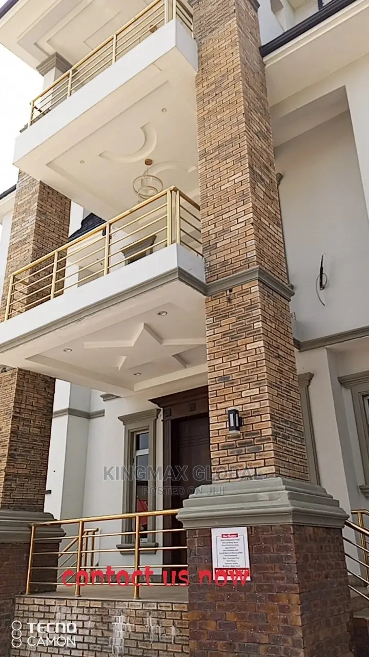 7bdrm Mansion in Maitama for sale