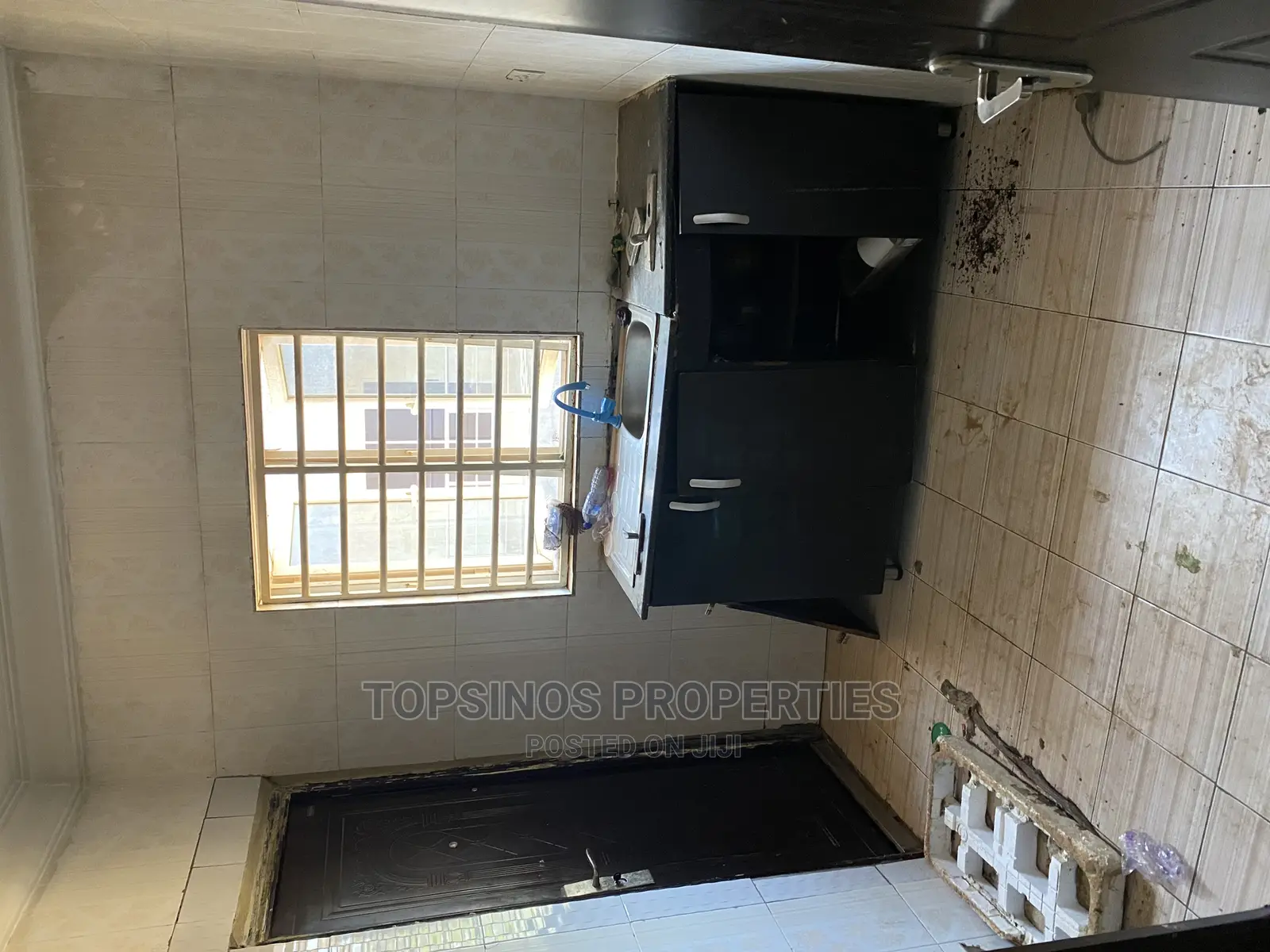 2bdrm Block of Flats in Dawaki for rent