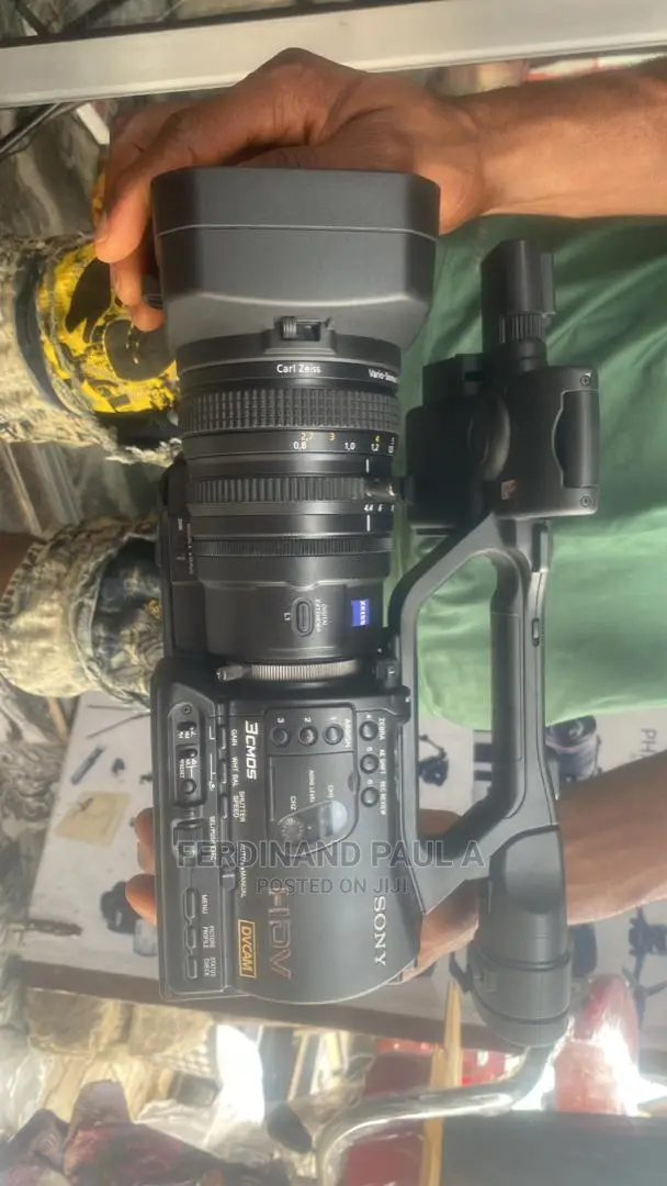 Sony Dvcam Professional Video Camera