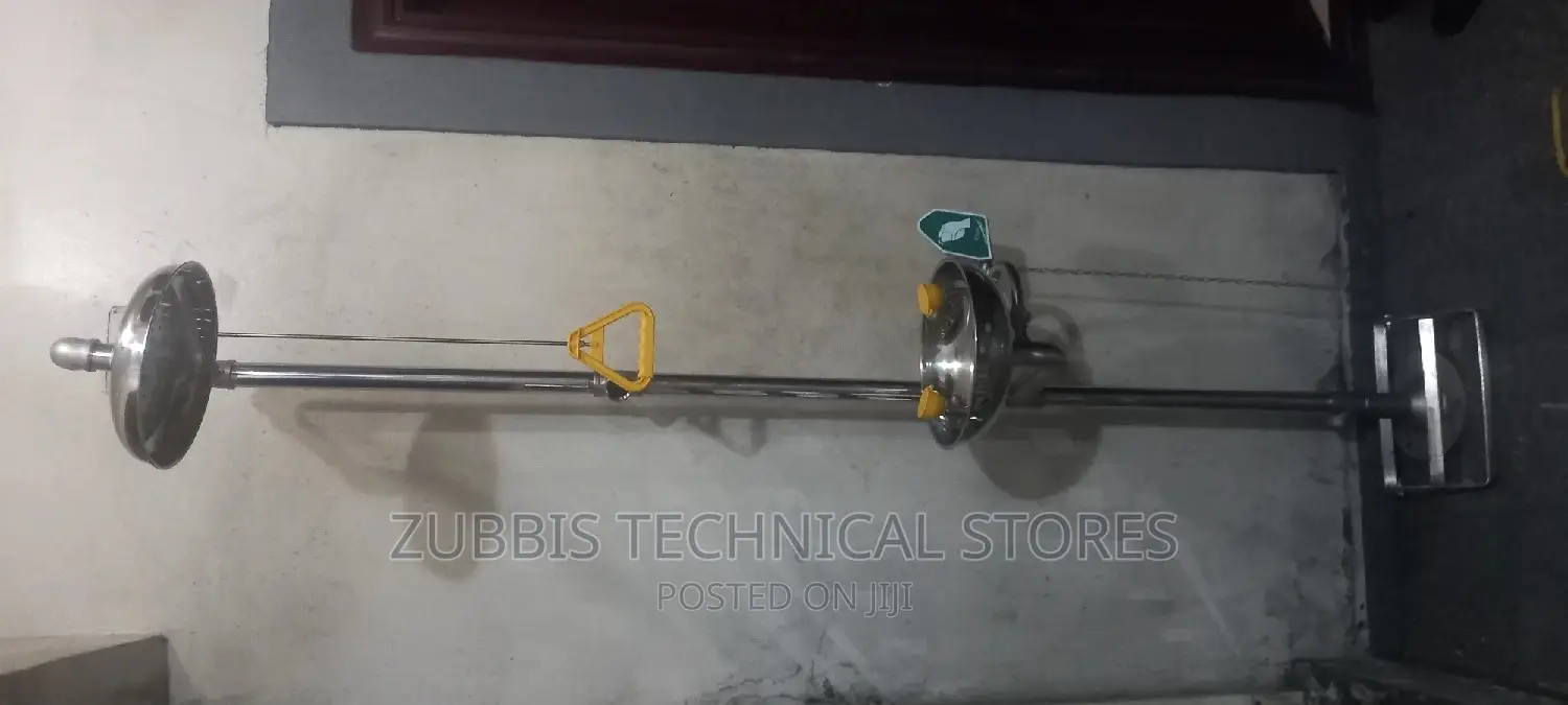 Ss's100 Stainless Steel Emergency Eye Wash Showers