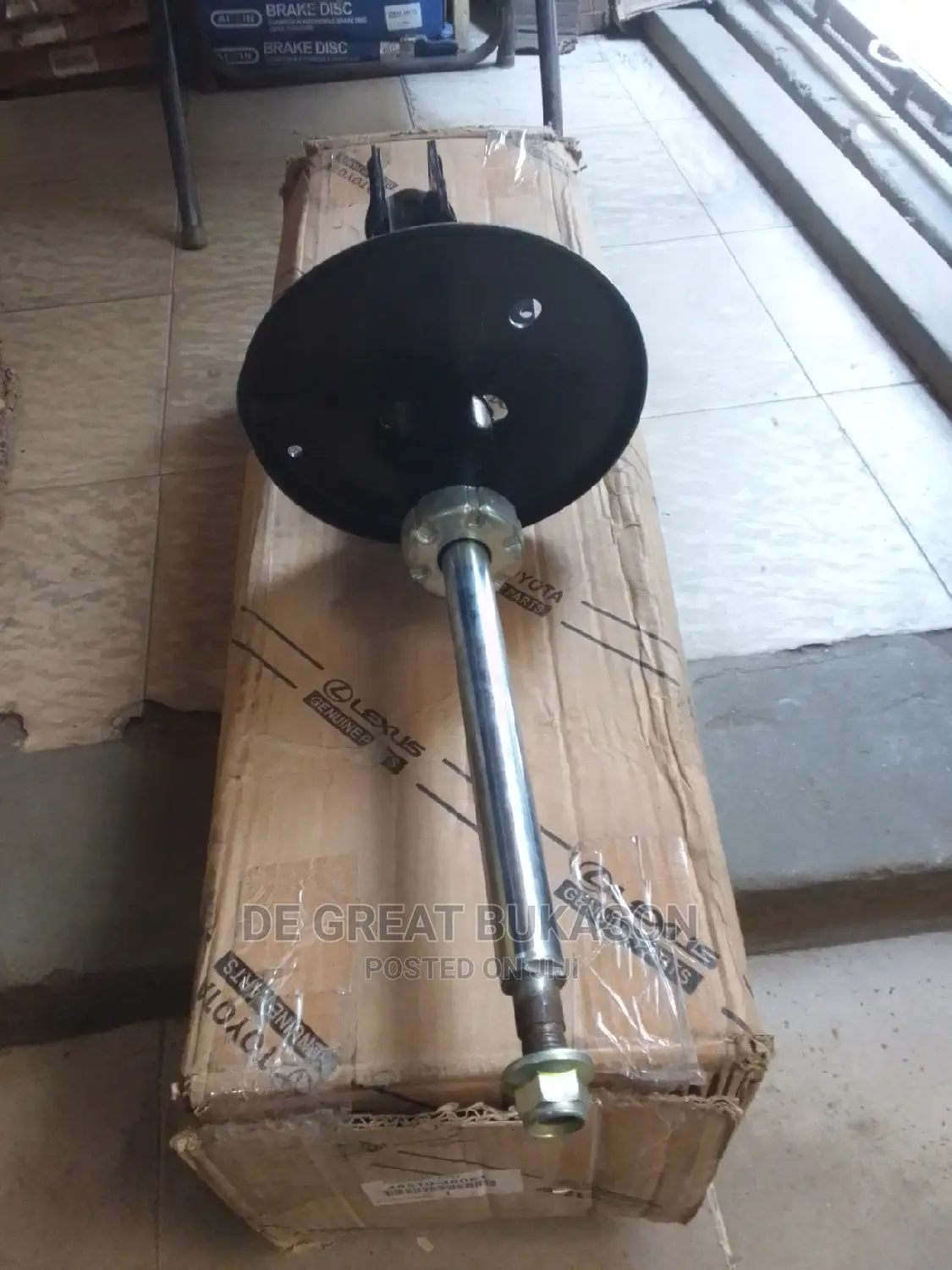 Front Shock Absorber for Toyota Camry 2003-2006 2.4
