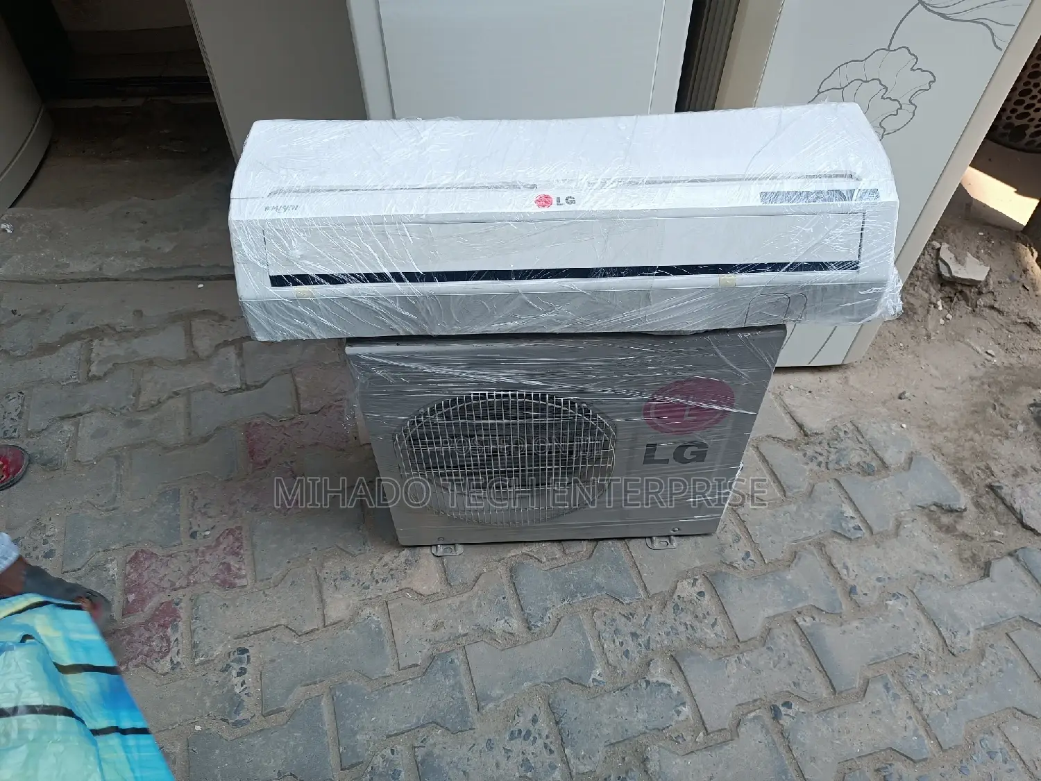 1hp Lg Gencool Fast Cooling Smart Air Conditioner