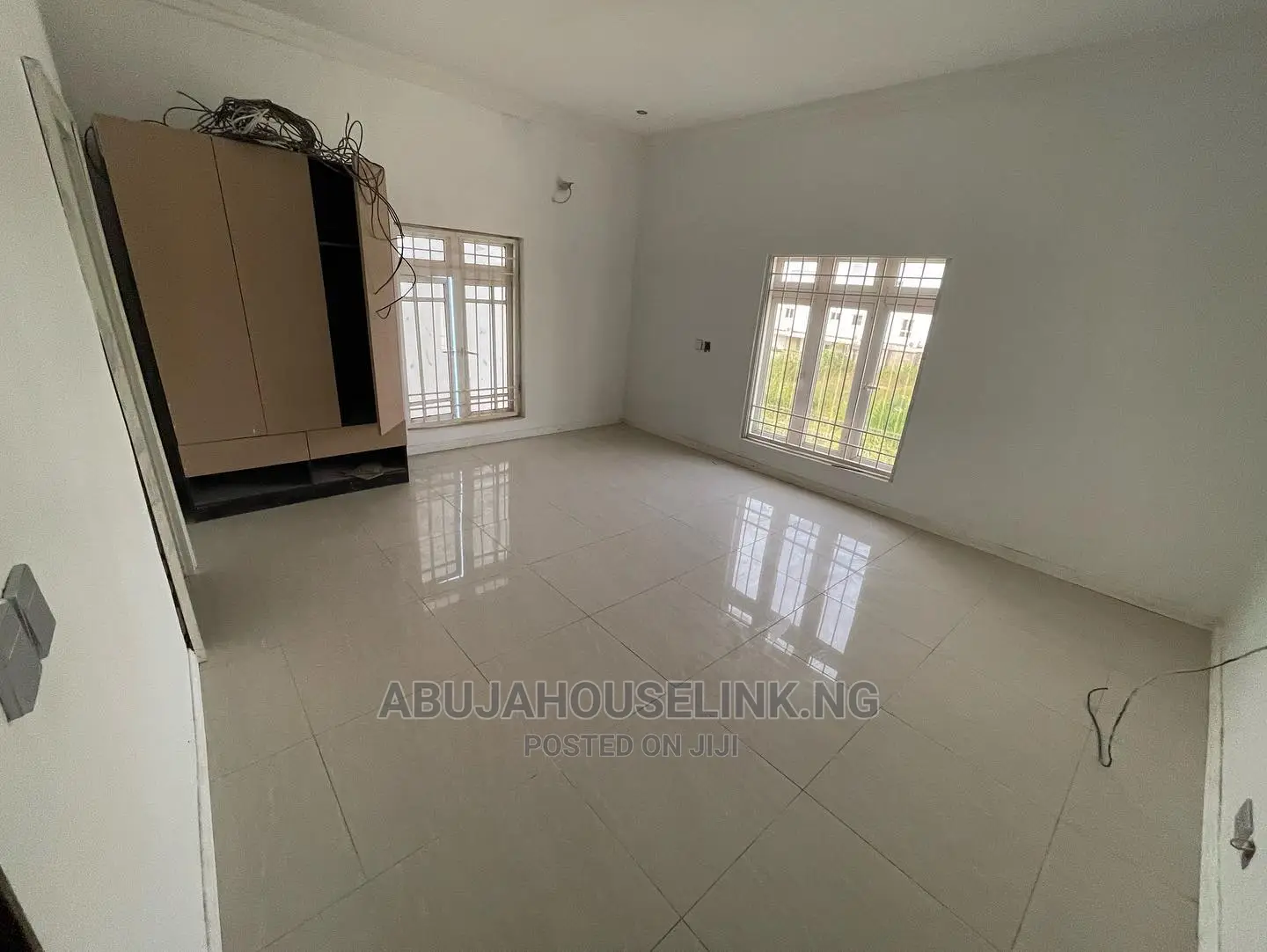 4bdrm Duplex in Asokoro for sale
