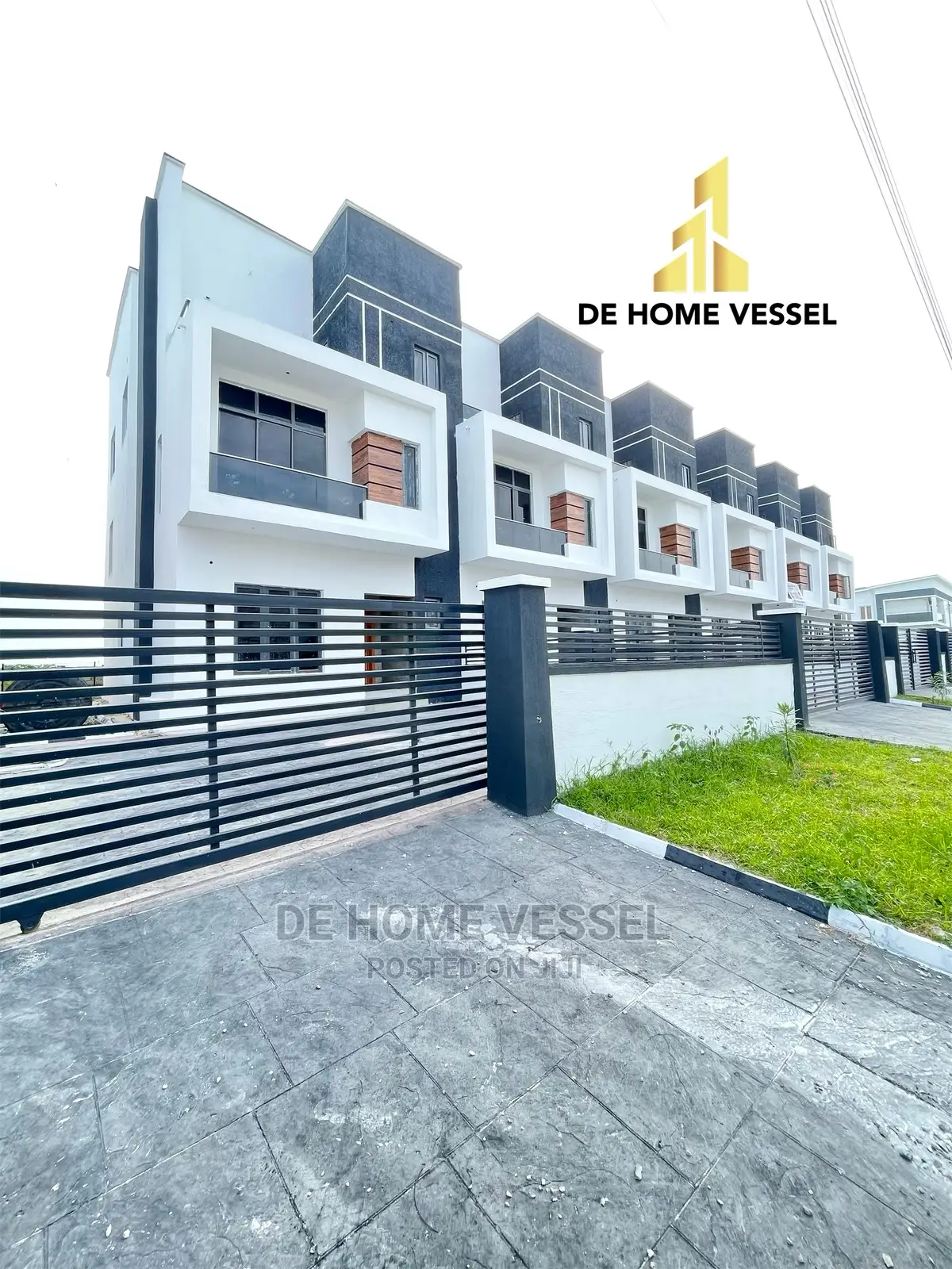 6bdrm Townhouse/Terrace in Chevron for Sale