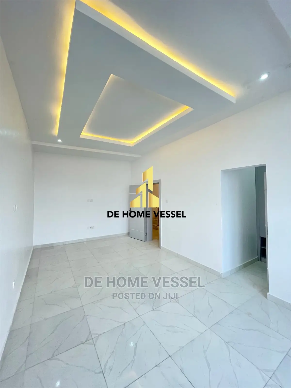 6bdrm Townhouse/Terrace in Chevron for Sale