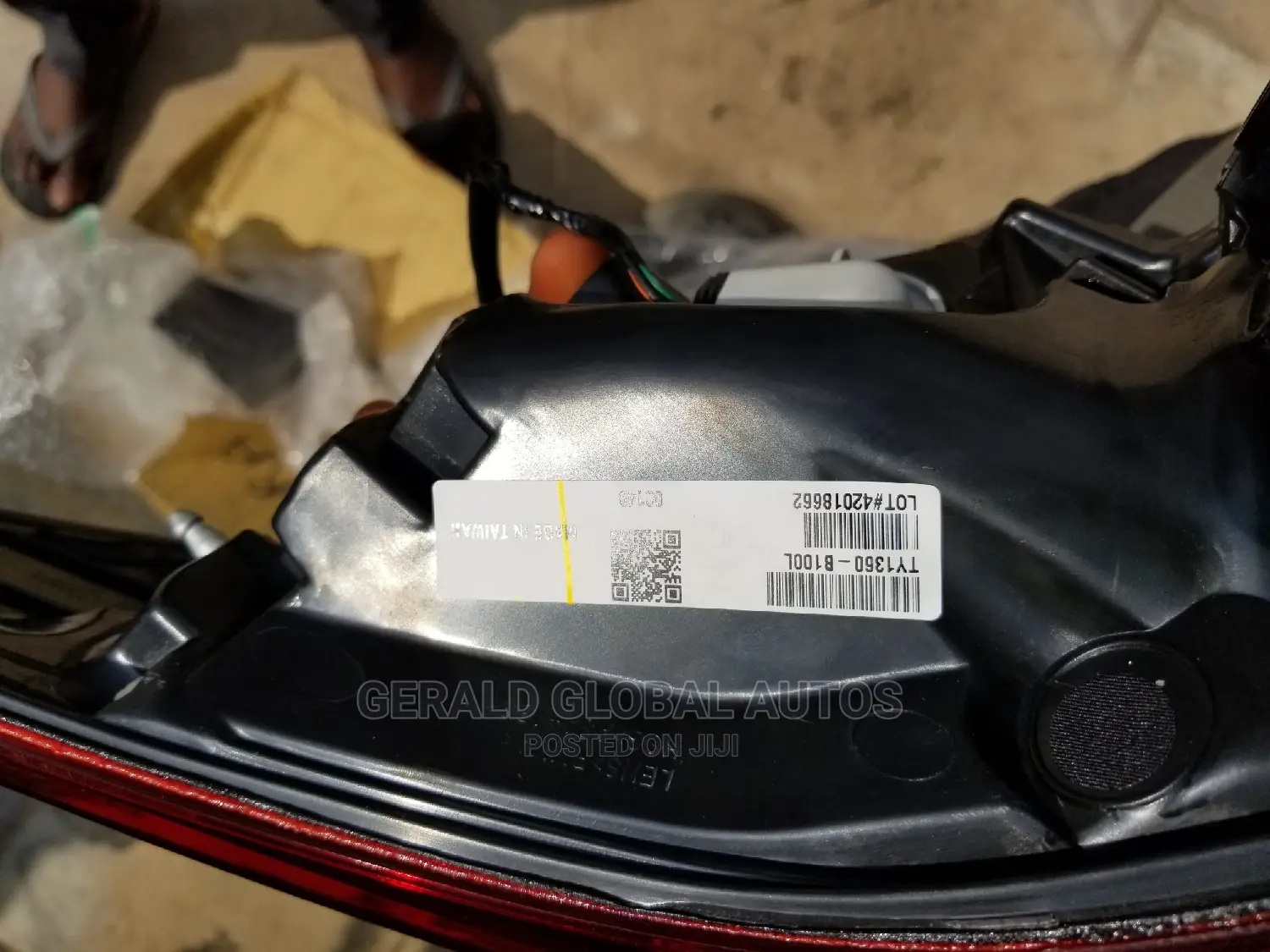 Right Side Rear Light Toyota Avalon 2022