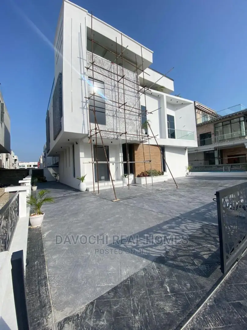 5bdrm Duplex in Osapa London for Sale
