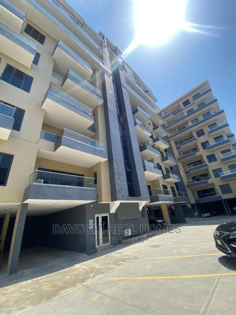 3bdrm Duplex in Victoria Island for sale