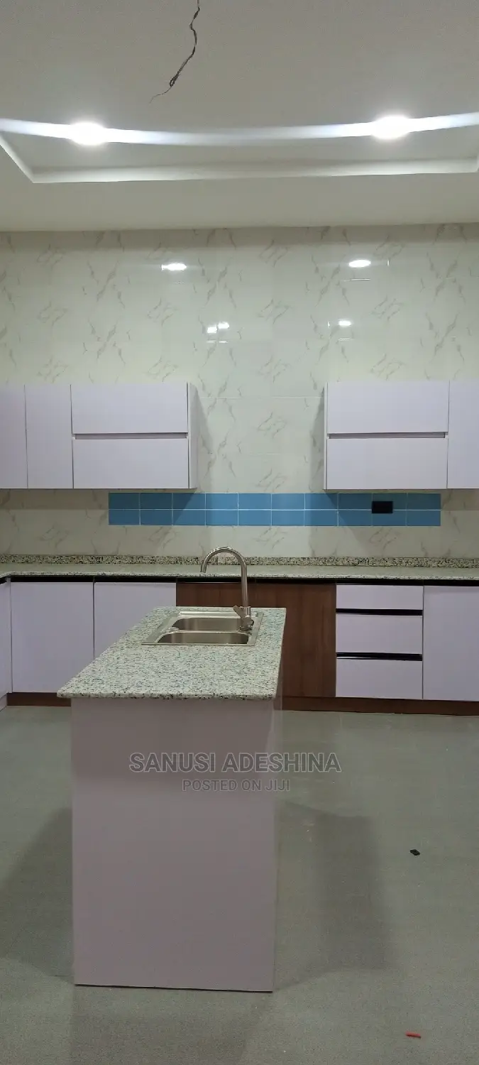 5bdrm Duplex in Gwarimpa Estate Fct, Gwarinpa for sale