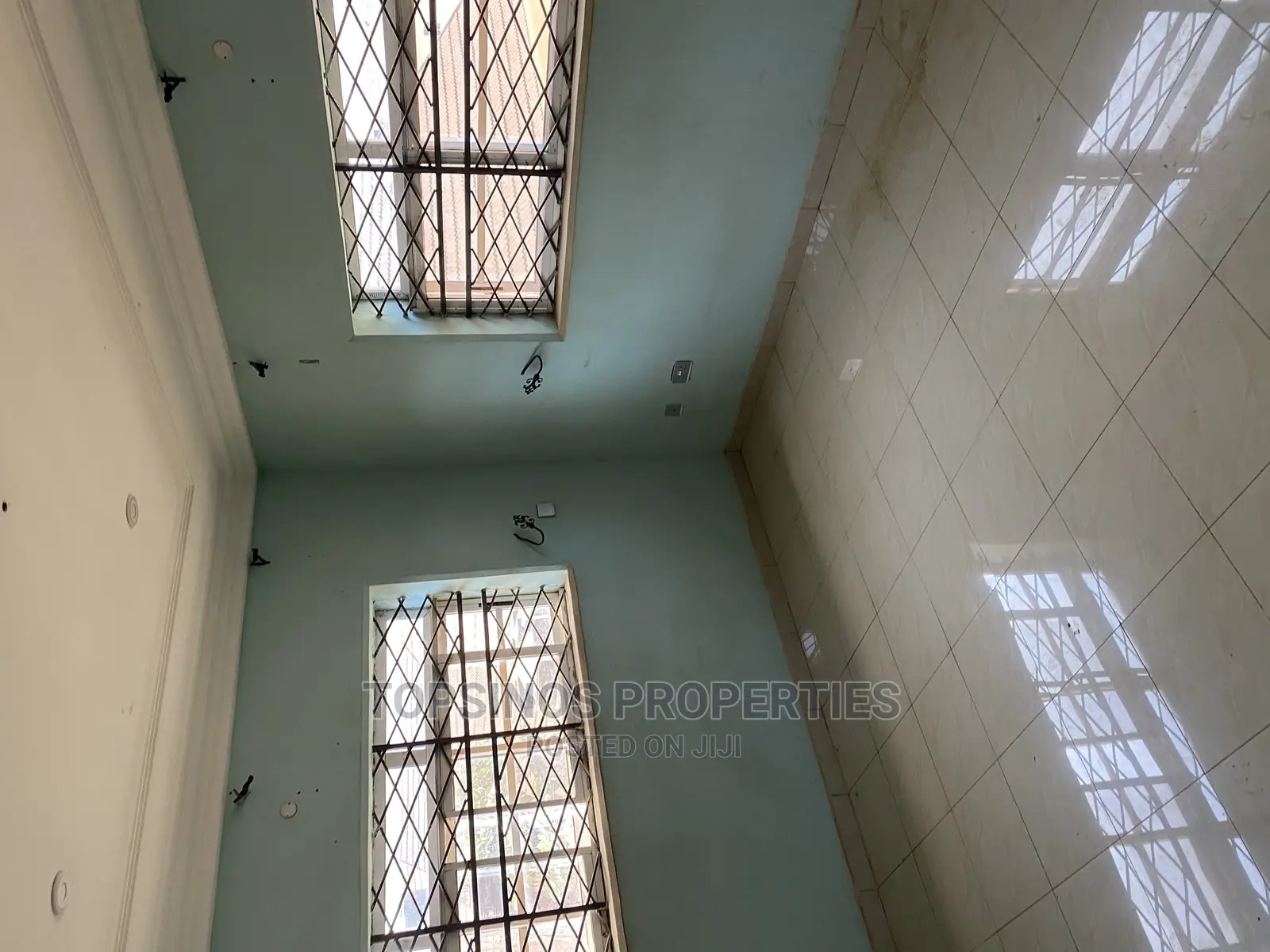 2bdrm Block of Flats in Dawaki for rent
