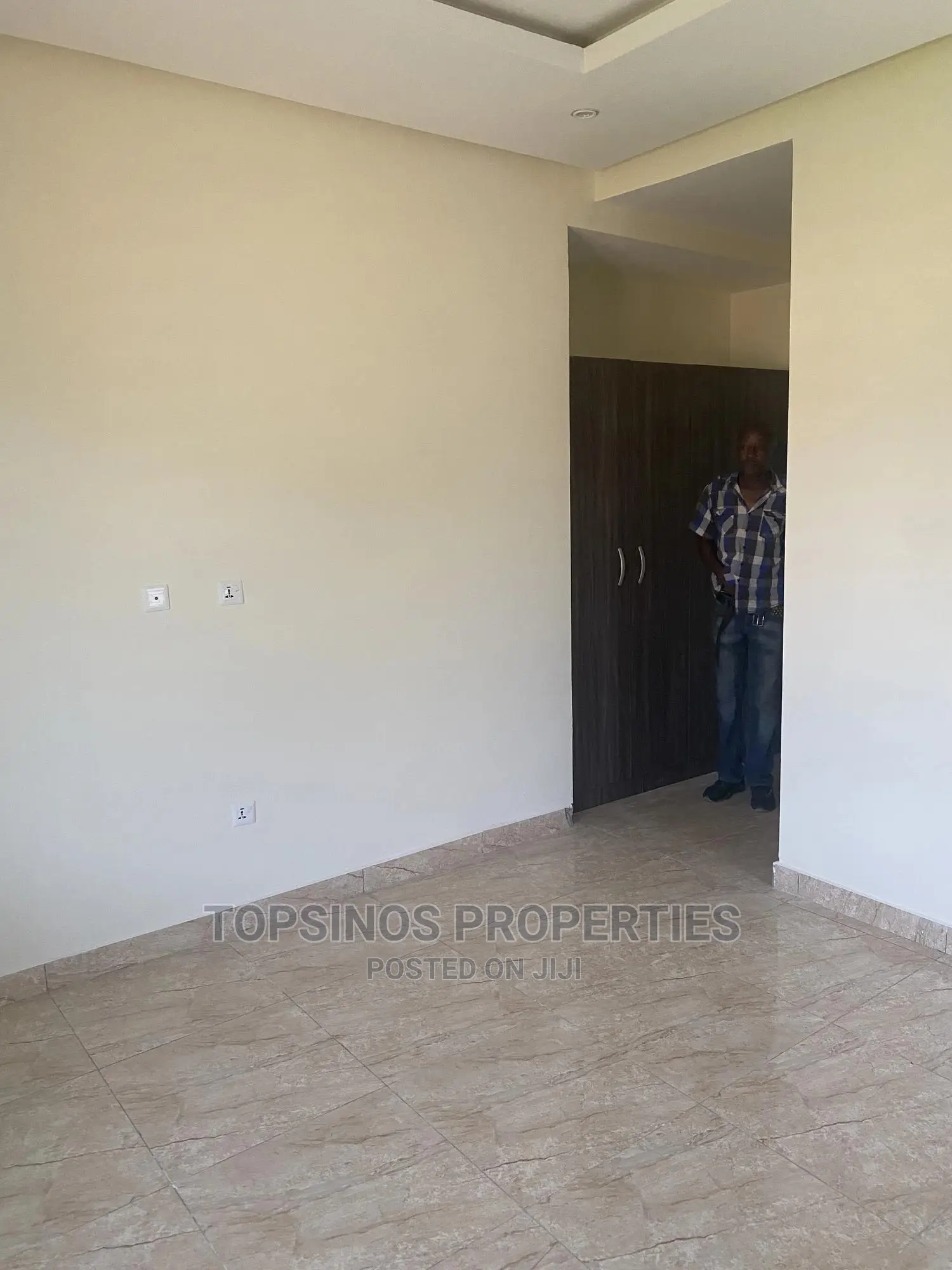 2bdrm Block of Flats in Dawaki for rent