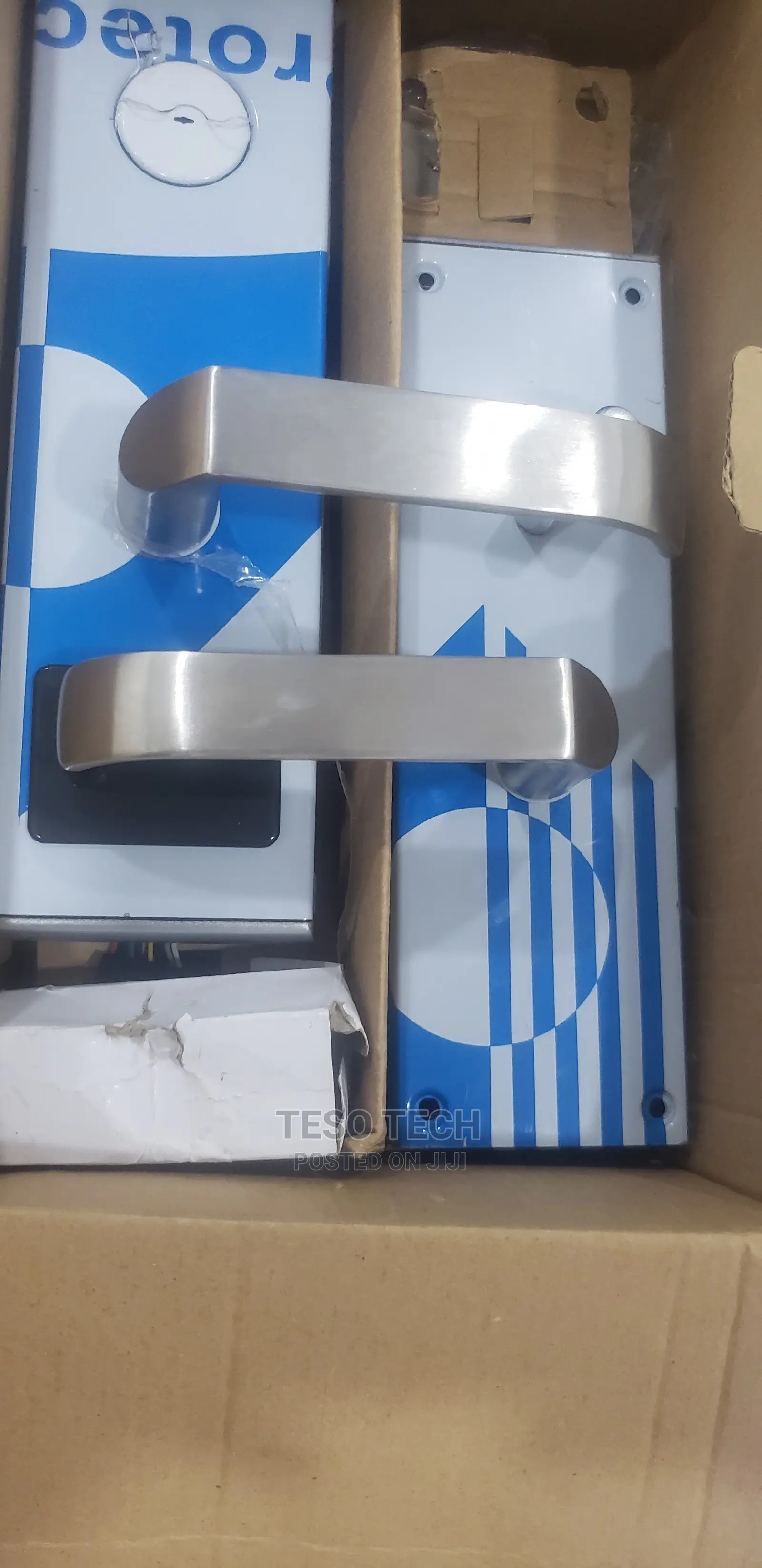 Automatic Hotel Card Lock by Teso Tech