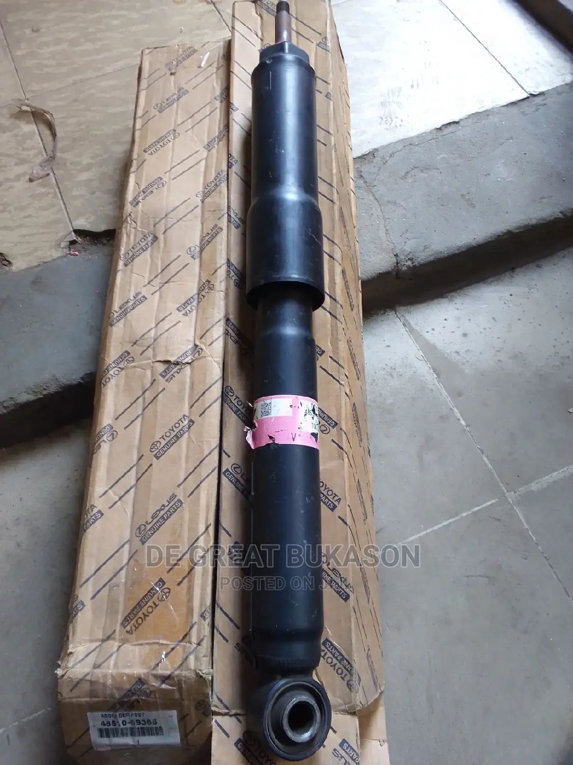 Rear Shock Absorber for Toyota Land Cruiser an 2008-2016