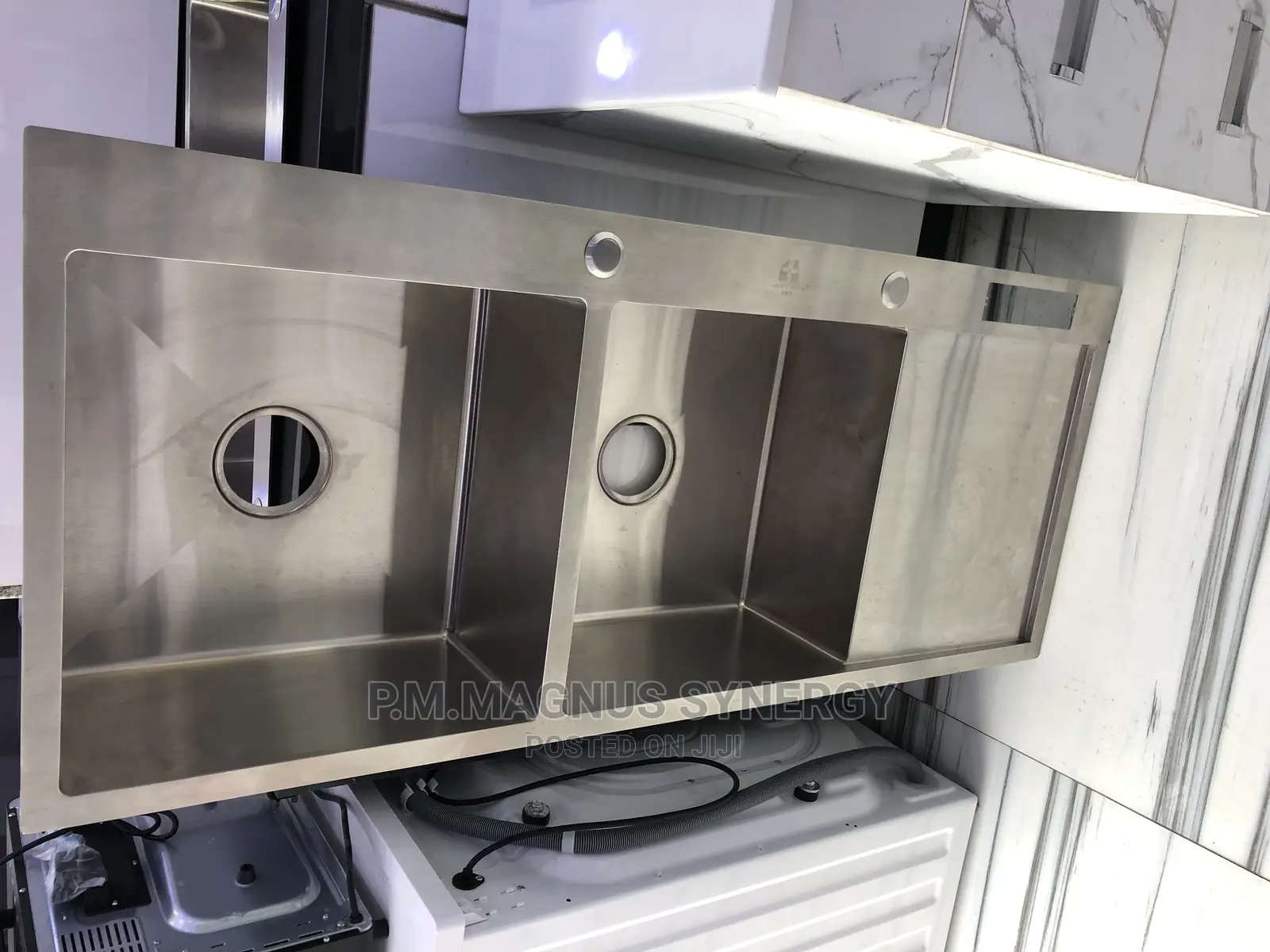 England Standard Anti Rust Kitchen Sink.